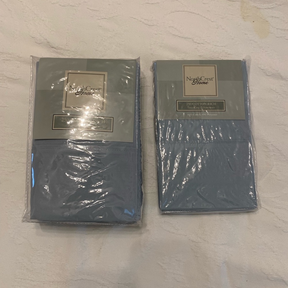 Bed Sheet and Pillow Case Set